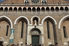 490538486_1209105421216311_7096098271373780705_n